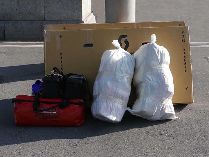 120 Kilo Gepäck, Luzern - Schweiz